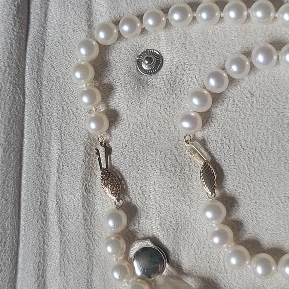 Genuine pearl necklace and bracelet set, 24k gold findings - Picture 7 of 7